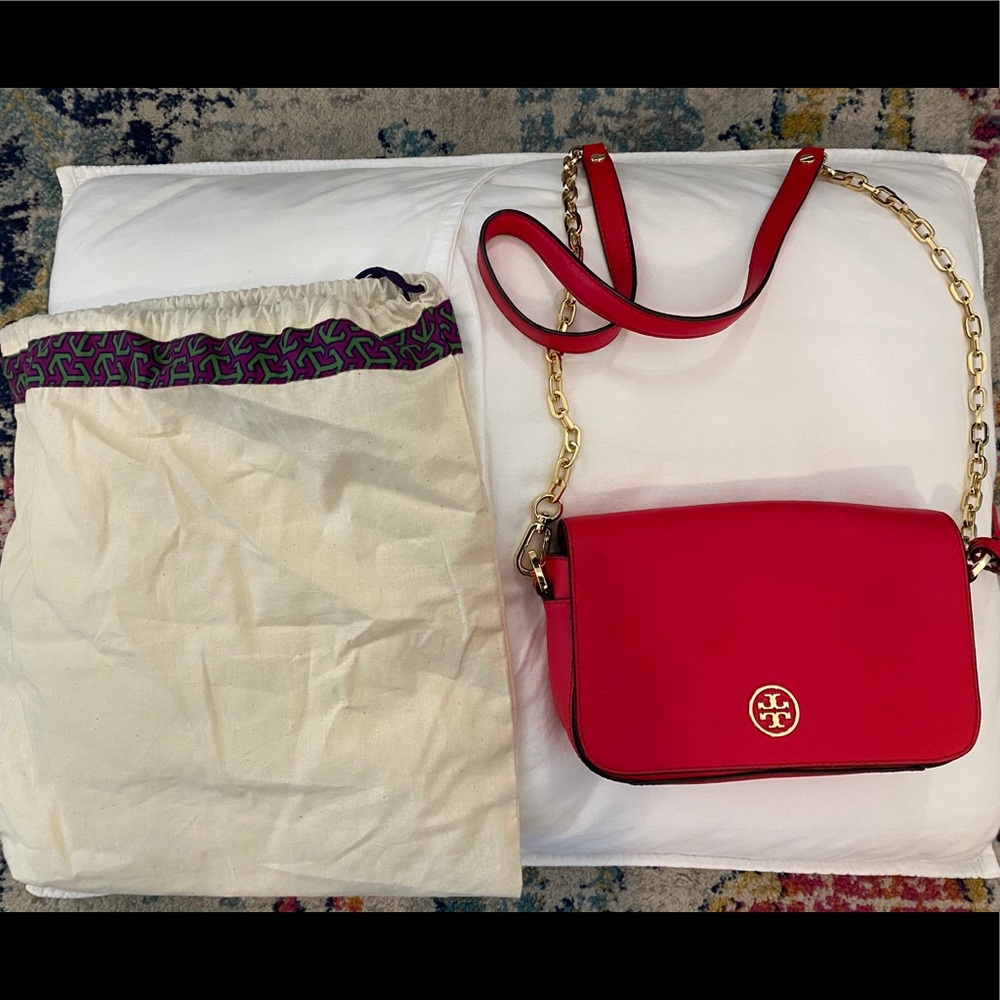 Tory Burch Robinson Small Textured Leather Bag